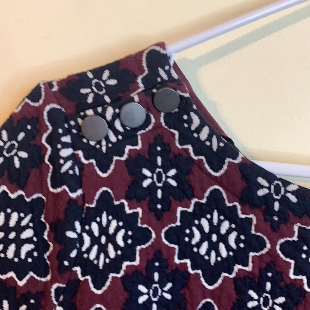 Very pretty print knee length dress - Picture 4 of 7